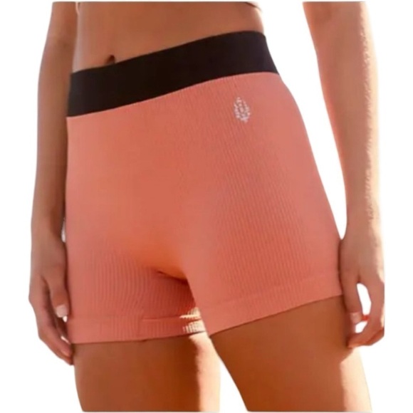 Free People Movement Seamless Short M/L Stretchy Athletic Biker Shorts New - Picture 2 of 7